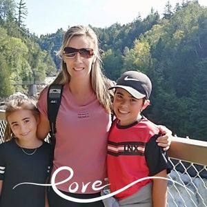 Meet your Posher, Roxanne